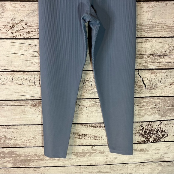Beach Riot Ayla High Rise Ribbed Leggings in Blue - Picture 3 of 9